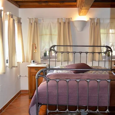 Luise הלשטאדט